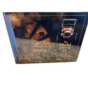 2007 THE MODEL T Kreipke Pictorial Chronology Ford Antique Car History Auto